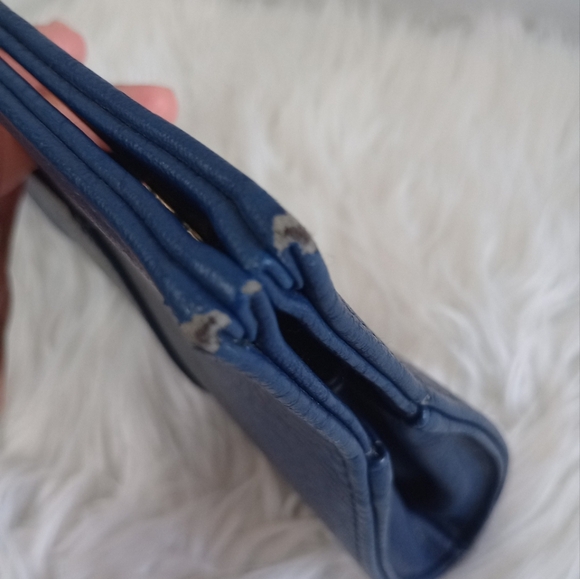 Charming Charlie Snap Closure Blue Faux Leather Clutch Purse - Picture 7 of 14